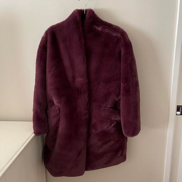 Abercrombie & Fitch Jackets & Blazers - Abercrombie & Fitch Deep Wine Teddy Jacket